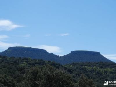 Monumento Natural Tetas de Viana - Trillo la suiza manchega parque natural sierra norte de sevilla s